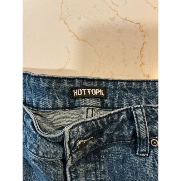 Hot Topic Star Patch Wide Leg Jeans Sz 11 SOLD OUT - Picture 4 of 10